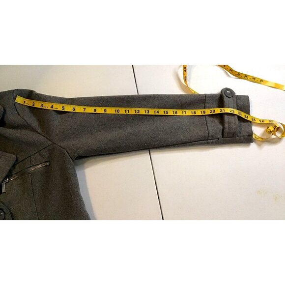 NEW LOOK -WOMEN'S GREY COAT LONG SLEEVE 40% WOOL BUTTON FRONT CLOSURE SIZE LARGE - Picture 4 of 7